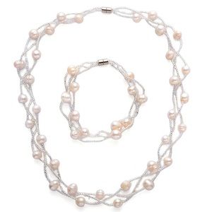 Freshwater Pearl Necklace and Bracelet Set